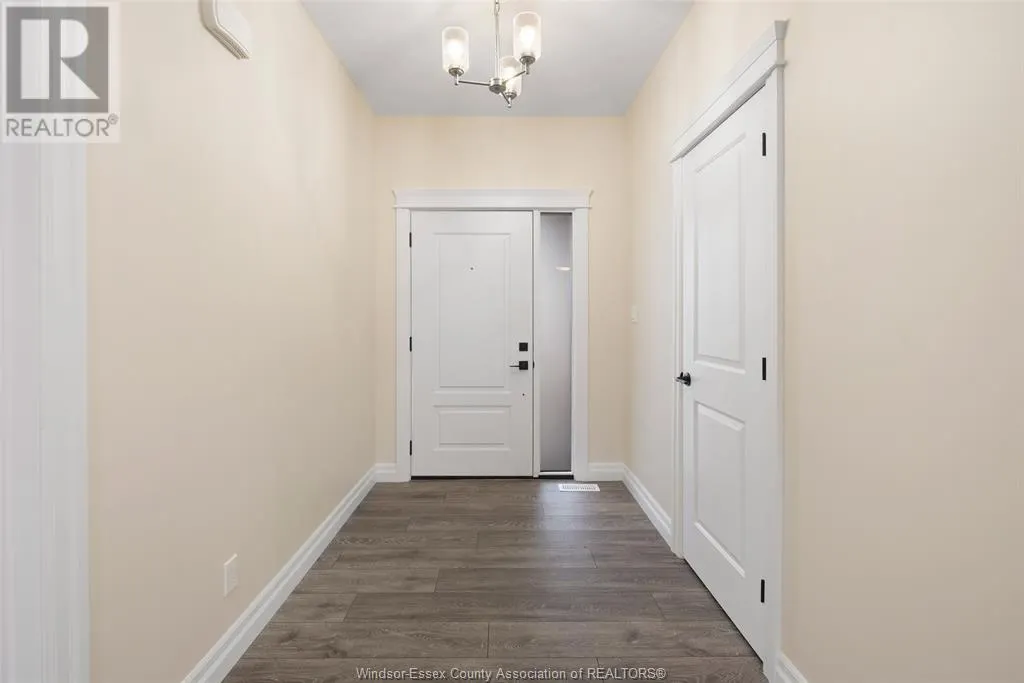 53 BELLEVIEW