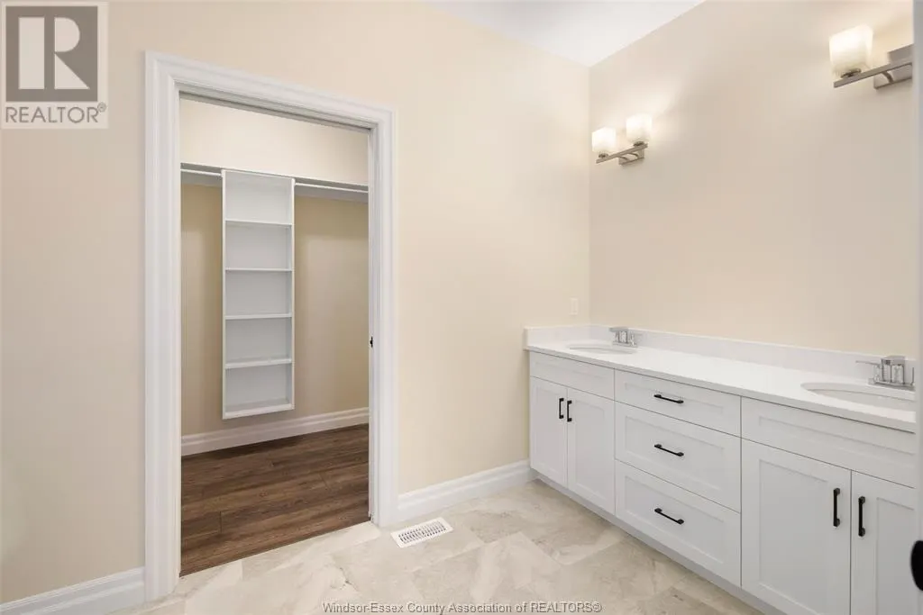 53 BELLEVIEW