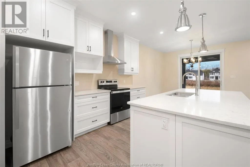 53 BELLEVIEW