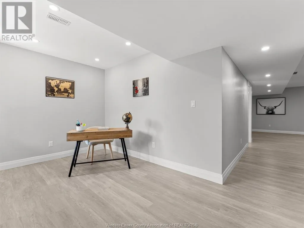 21 WOODLAND