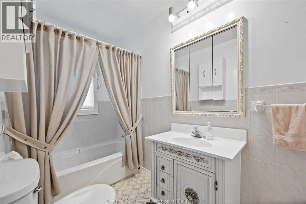 4437 KEMP LINE