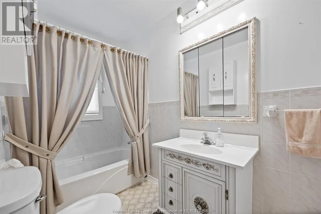 4437 KEMP LINE
