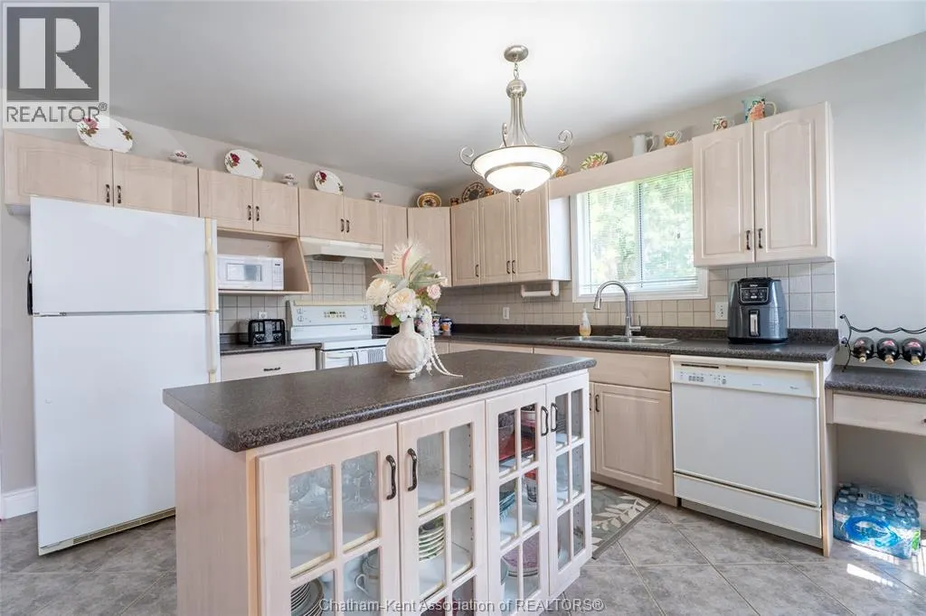29 LaRose CRESCENT
