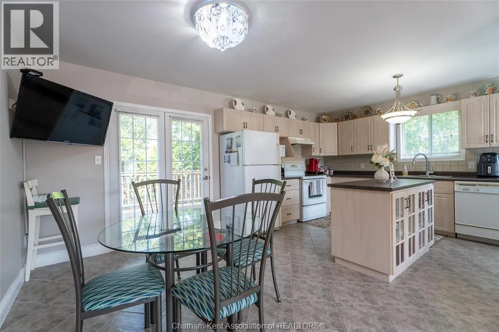 29 LaRose CRESCENT