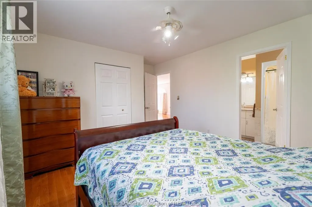 29 LaRose CRESCENT