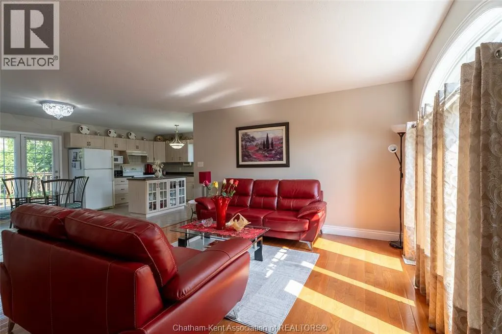 29 LaRose CRESCENT