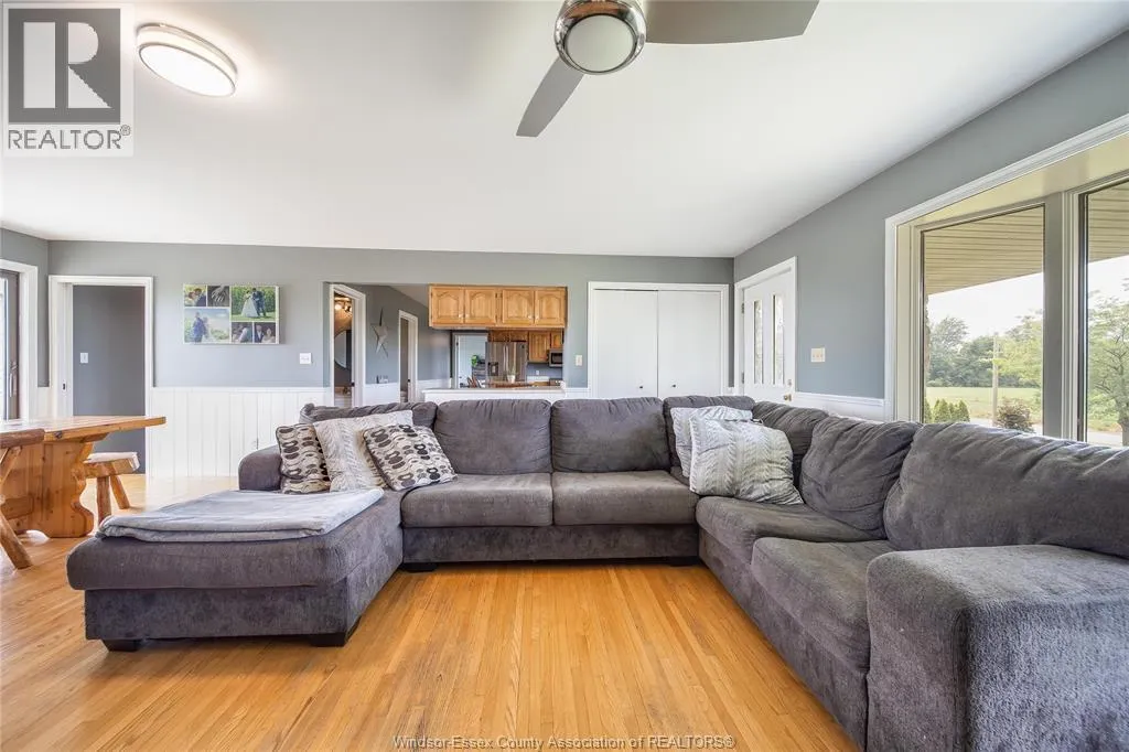 4317 CONCESSION 4 ROAD South