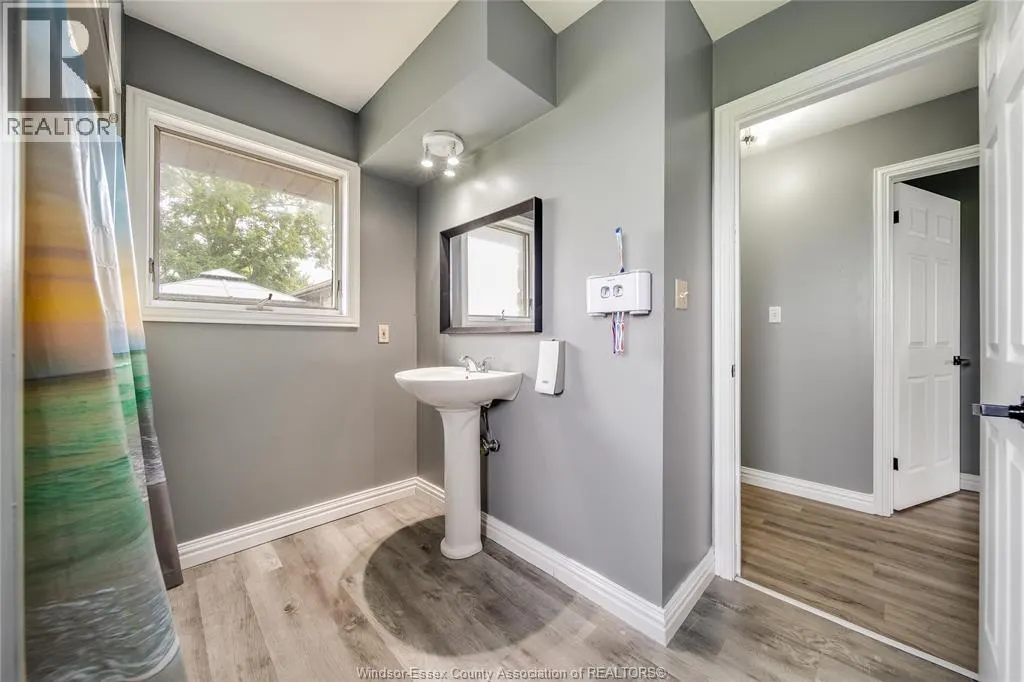 4317 CONCESSION 4 ROAD South