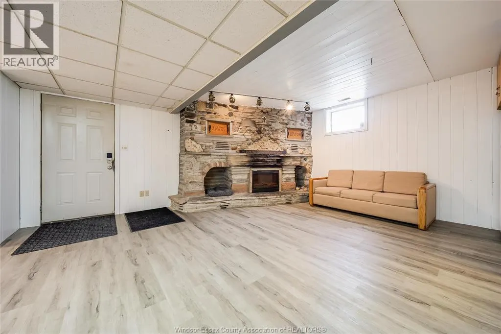 4317 CONCESSION 4 ROAD South