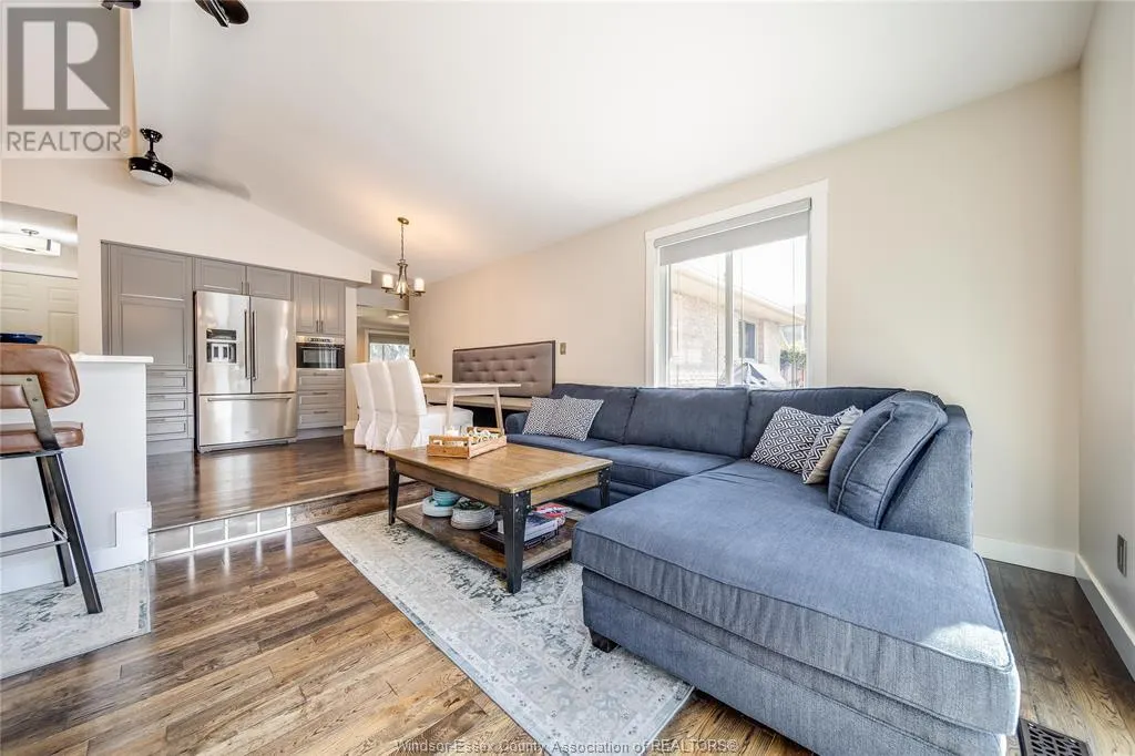 12227 CEDARWOOD DRIVE