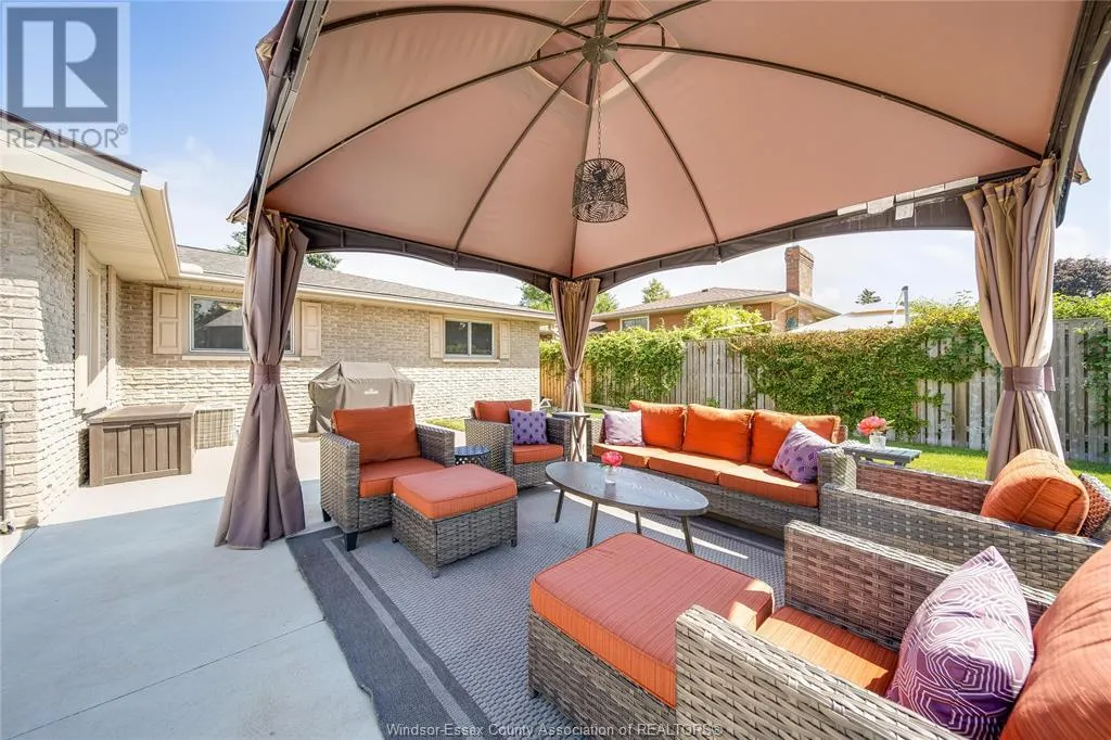 12227 CEDARWOOD DRIVE