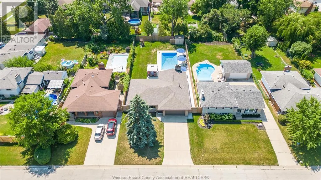 12227 CEDARWOOD DRIVE