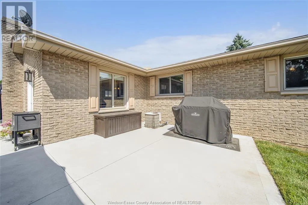 12227 CEDARWOOD DRIVE