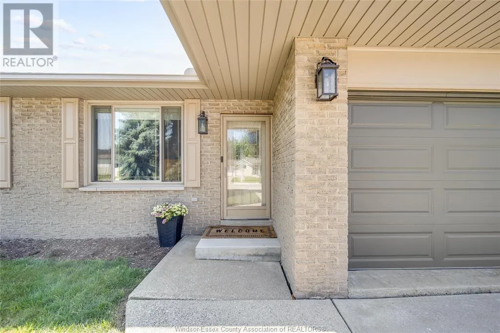 12227 CEDARWOOD DRIVE