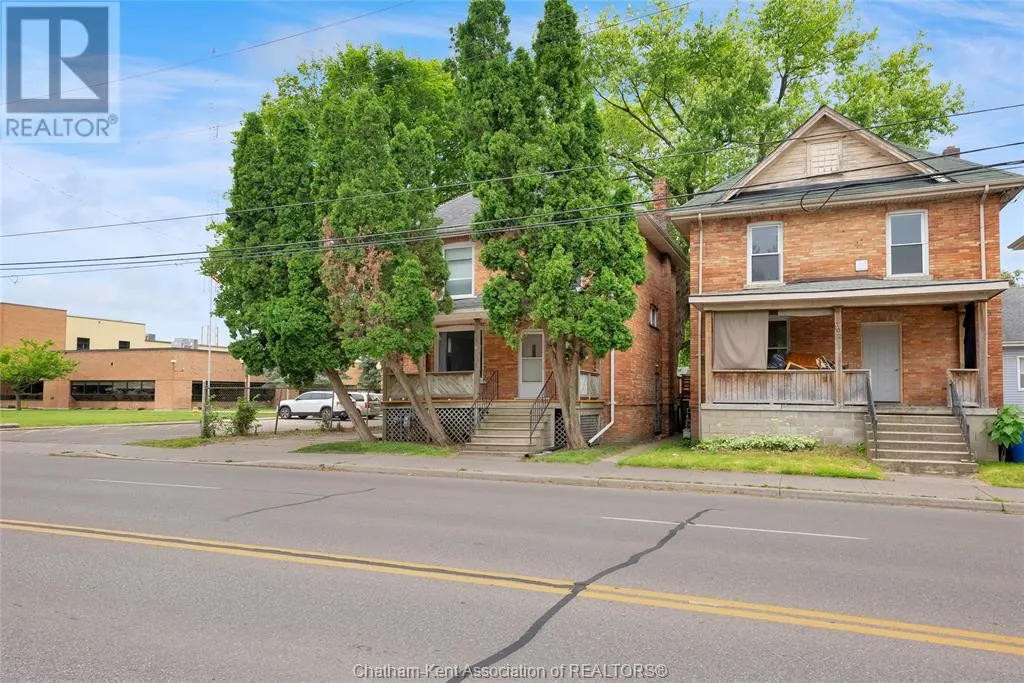 304 Queen STREET