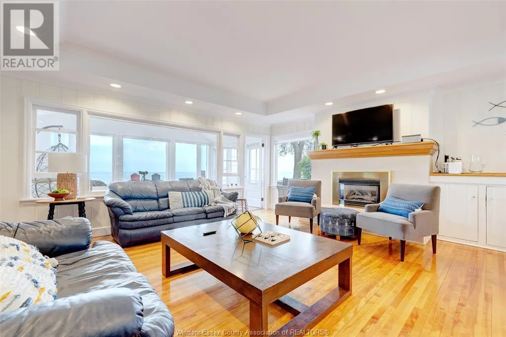 704 POINT PELEE DRIVE
