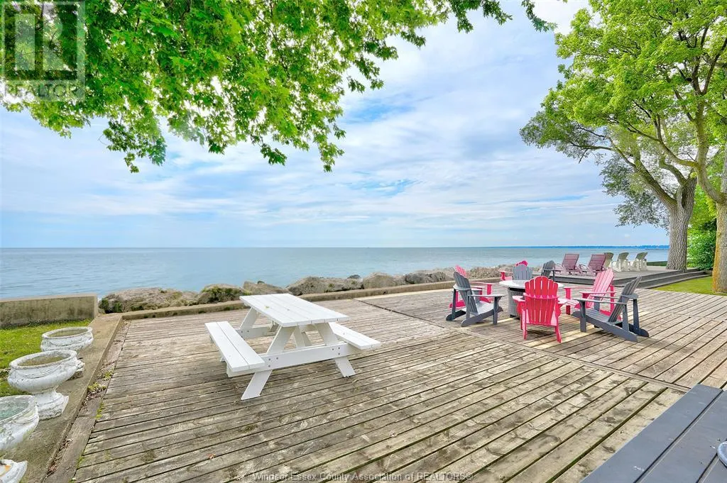 704 POINT PELEE DRIVE