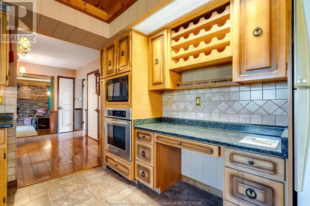 8725 RICHARDSON Sideroad