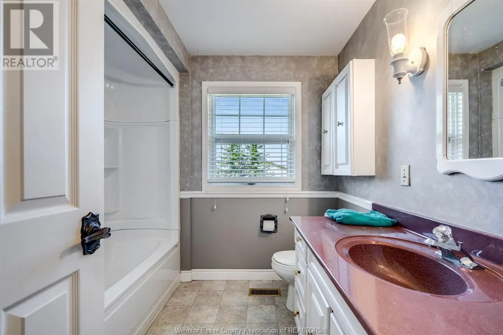 8725 RICHARDSON Sideroad