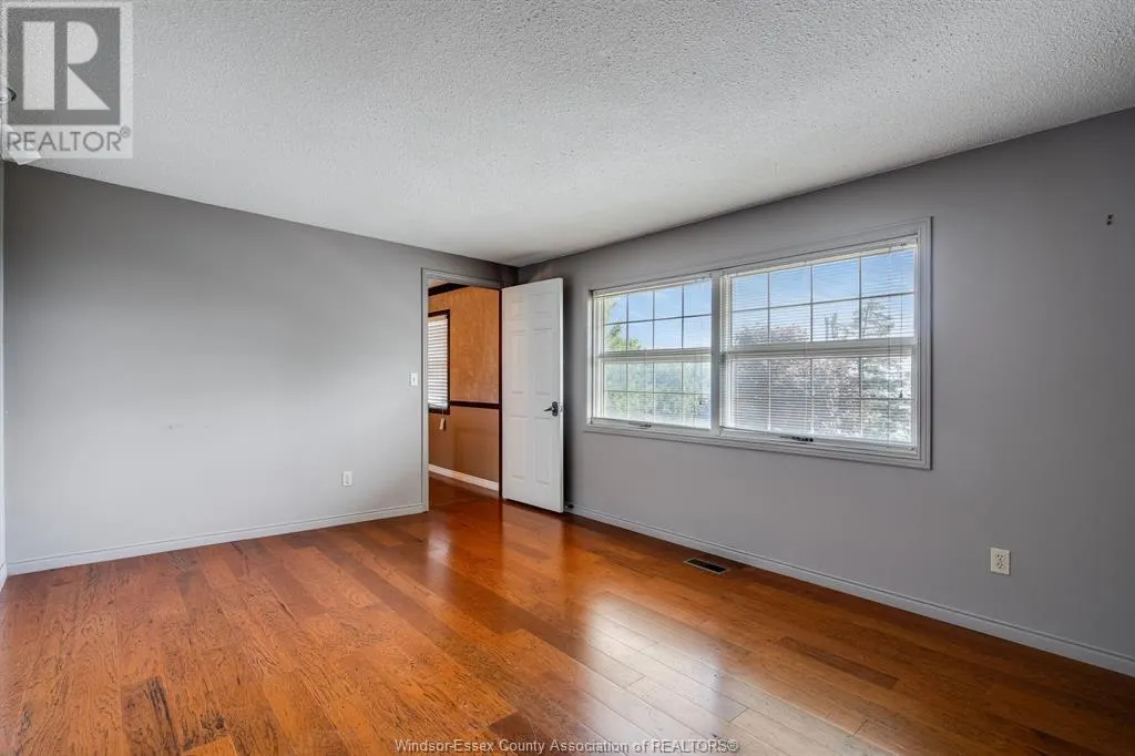8725 RICHARDSON Sideroad