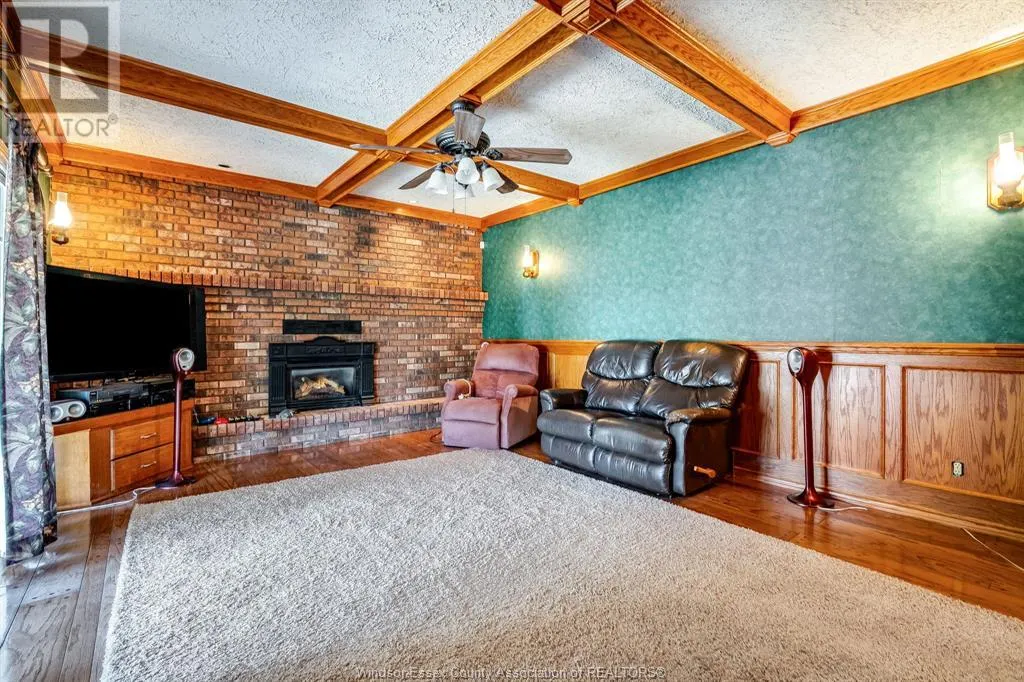 8725 RICHARDSON Sideroad