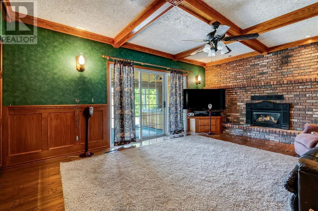 8725 RICHARDSON Sideroad