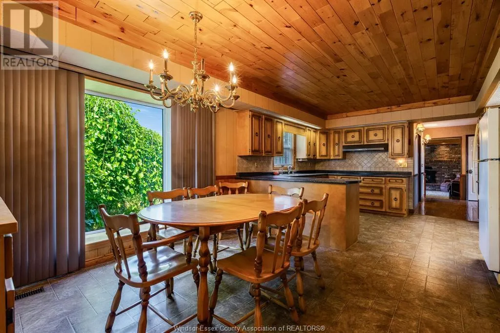 8725 RICHARDSON Sideroad