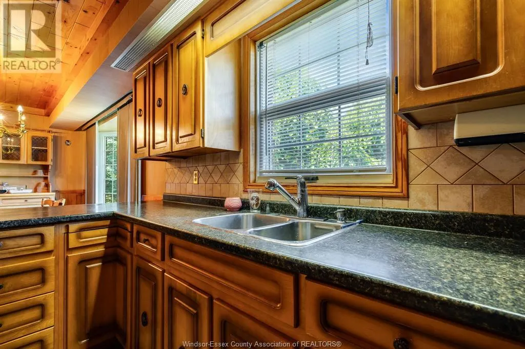 8725 RICHARDSON Sideroad
