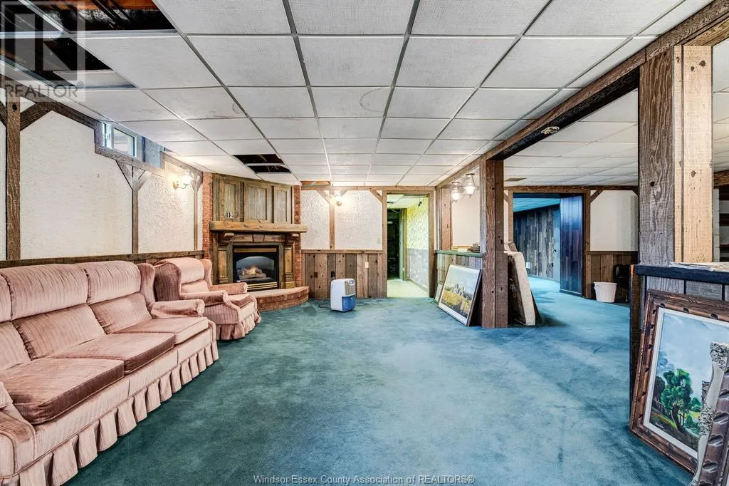 8725 RICHARDSON Sideroad
