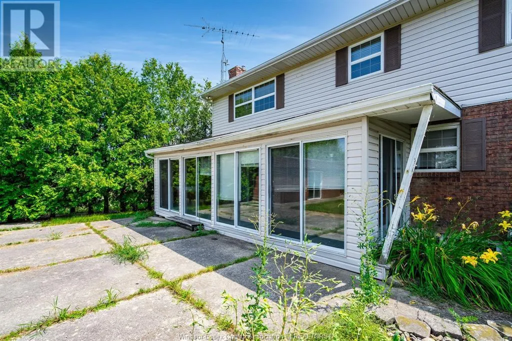 8725 RICHARDSON Sideroad