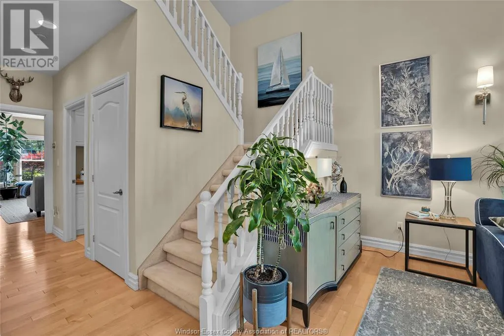 71 RED OAK CRESCENT
