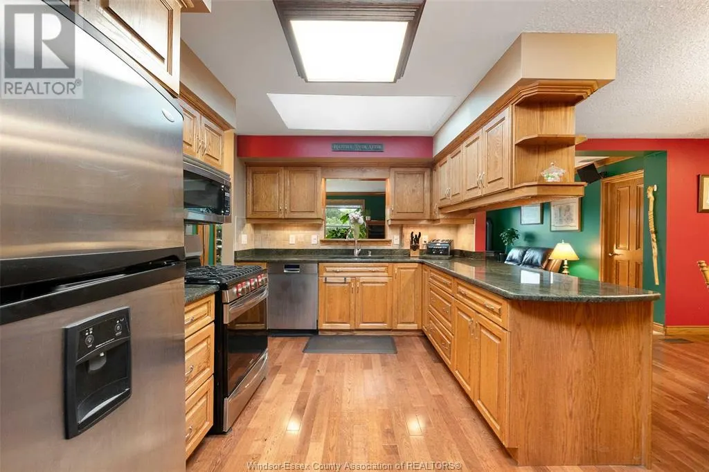 1935 CANARD DRIVE