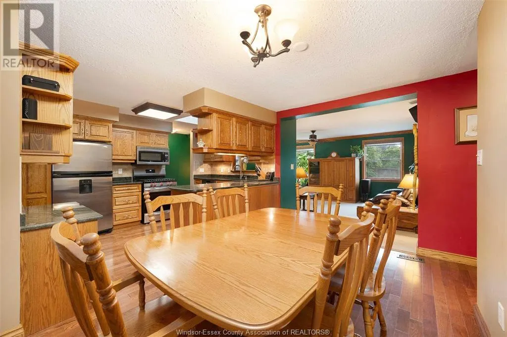 1935 CANARD DRIVE