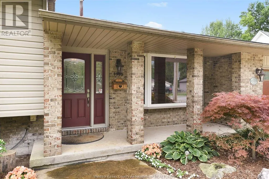 1935 CANARD DRIVE