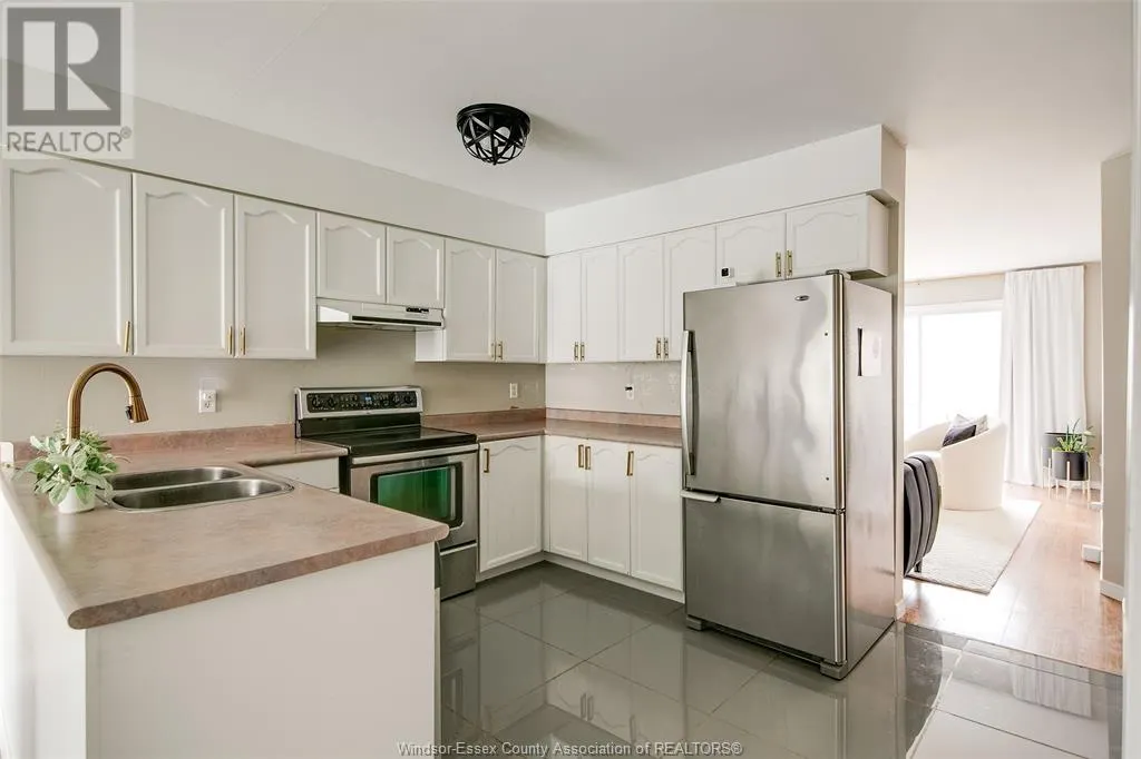 1413 MICKAILA CRESCENT