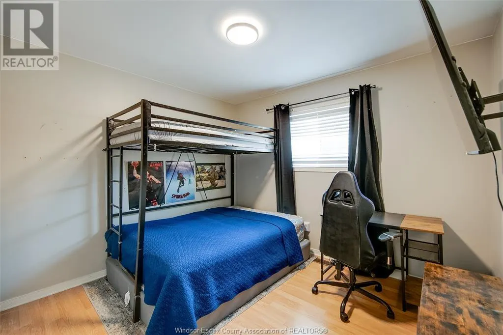 1413 MICKAILA CRESCENT