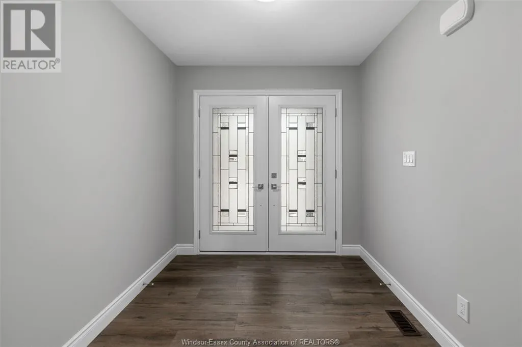 20 BETTY COURT