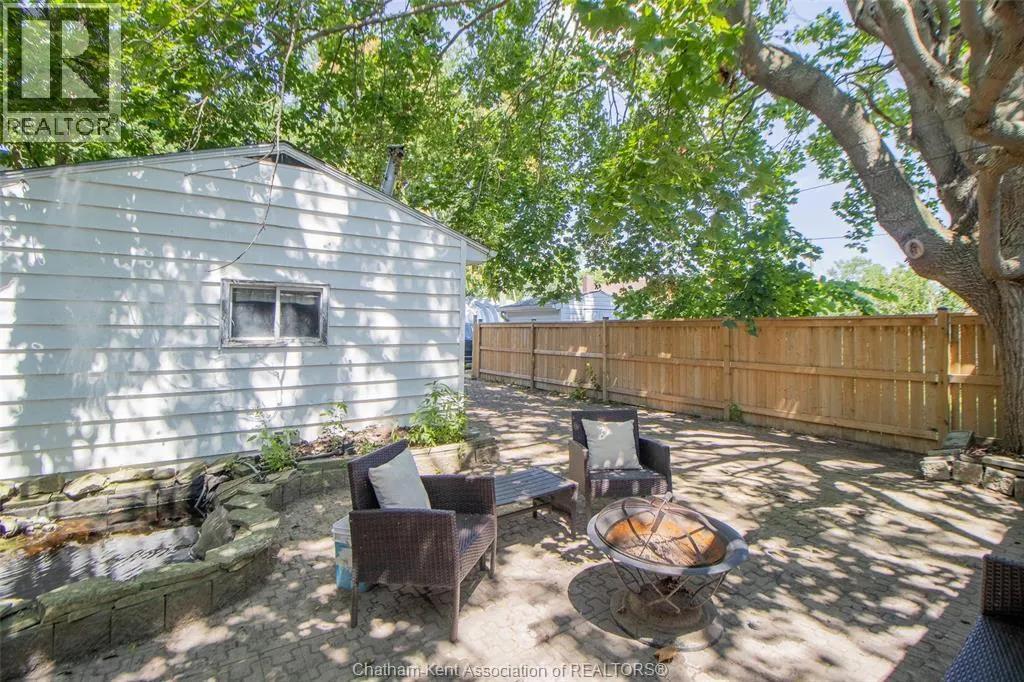 273 GRAND AVENUE East