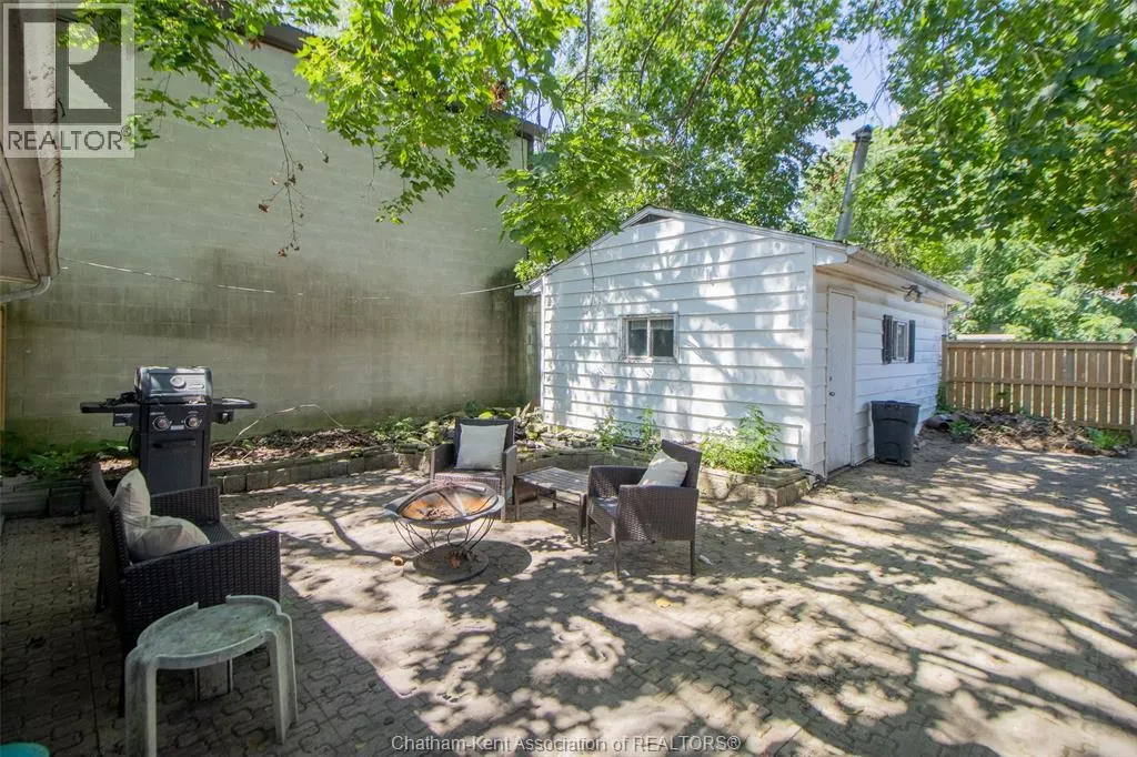 273 GRAND AVENUE East