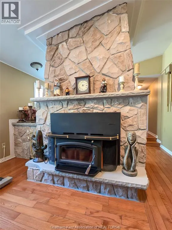64 Parkwood DRIVE