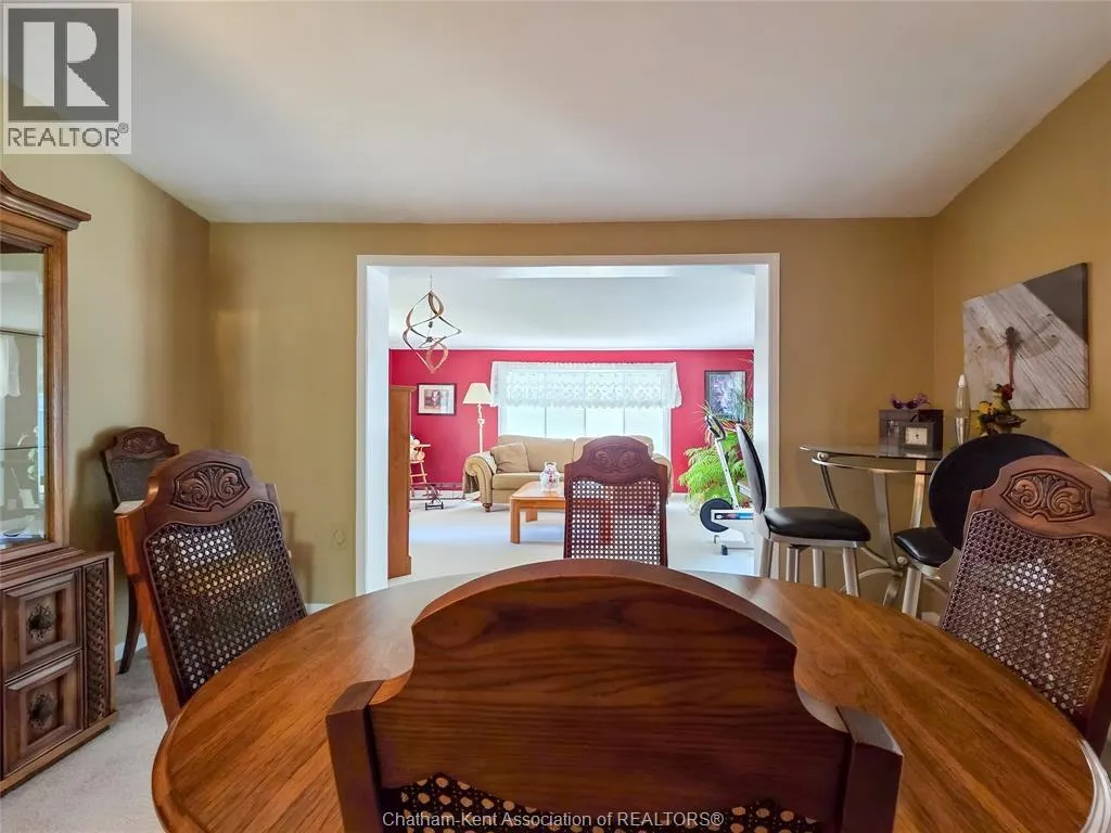 64 Parkwood DRIVE