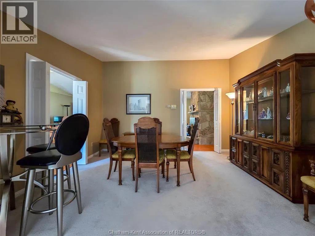 64 Parkwood DRIVE