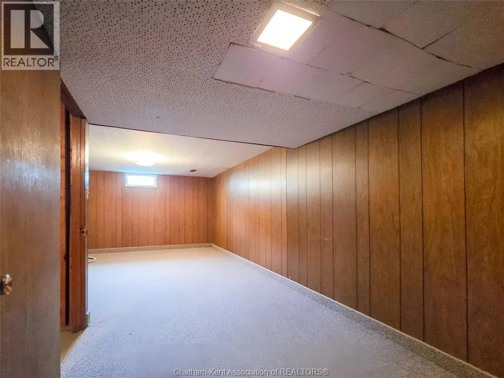 64 Parkwood DRIVE