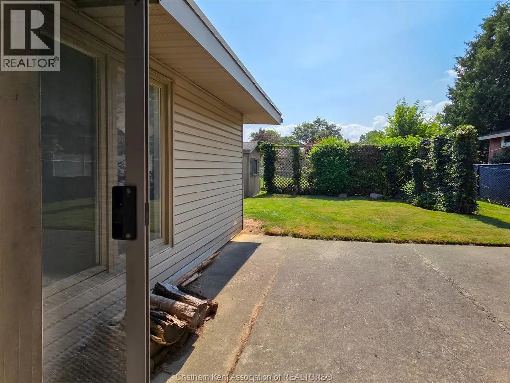 64 Parkwood DRIVE