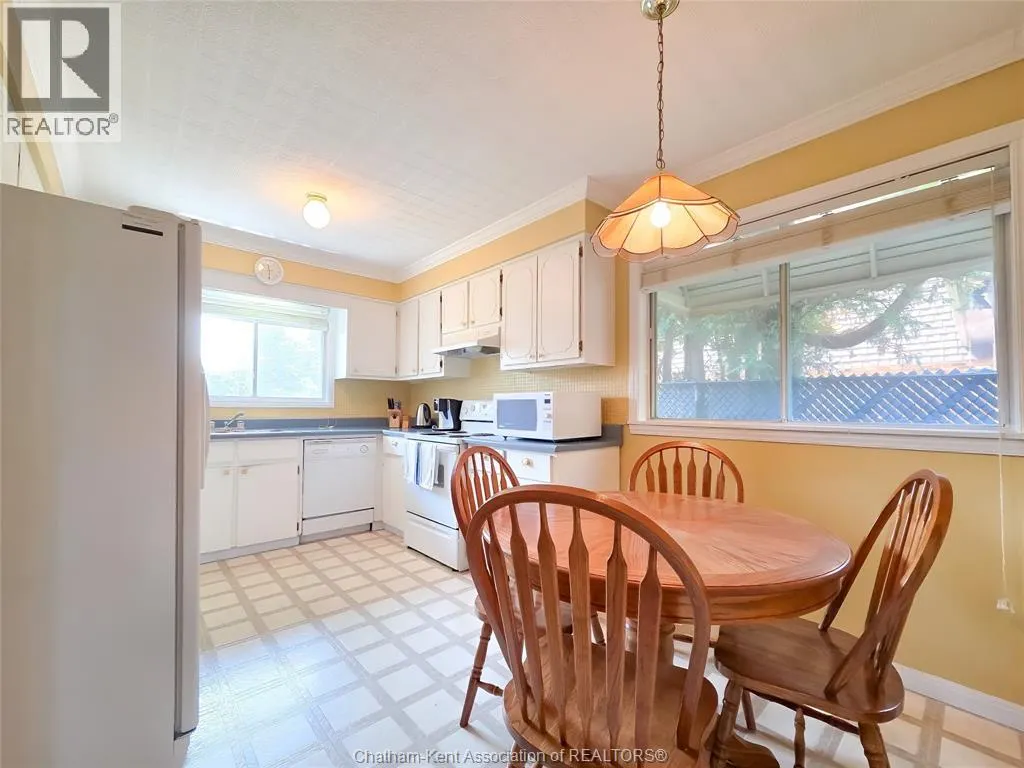 64 Parkwood DRIVE