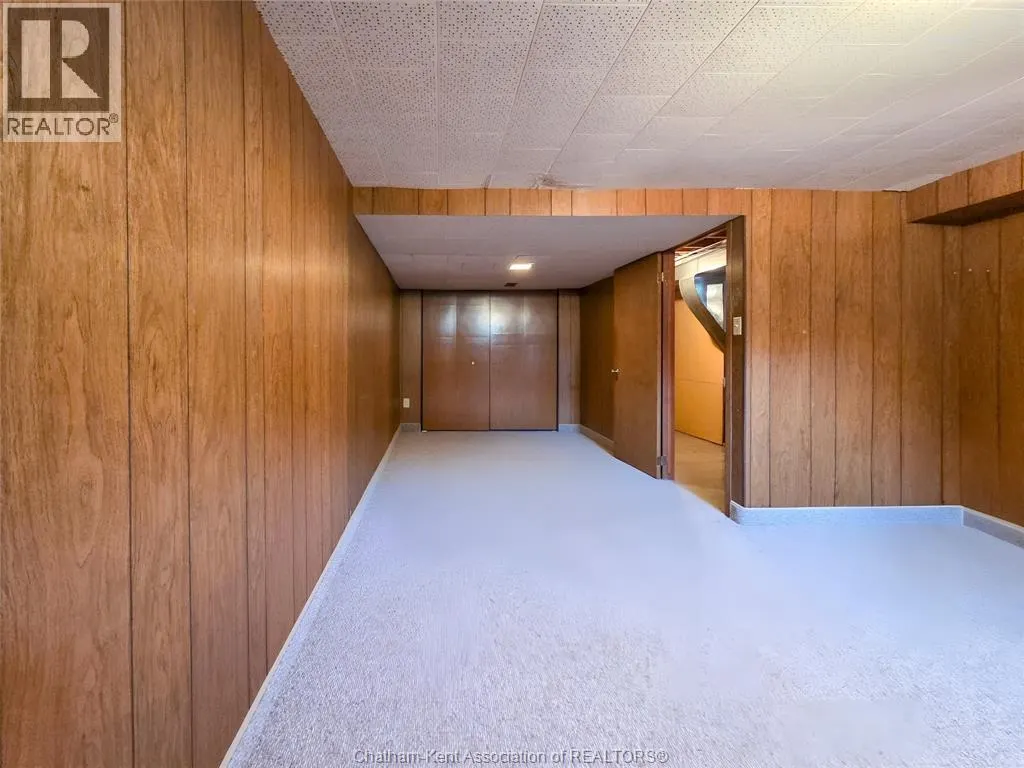 64 Parkwood DRIVE