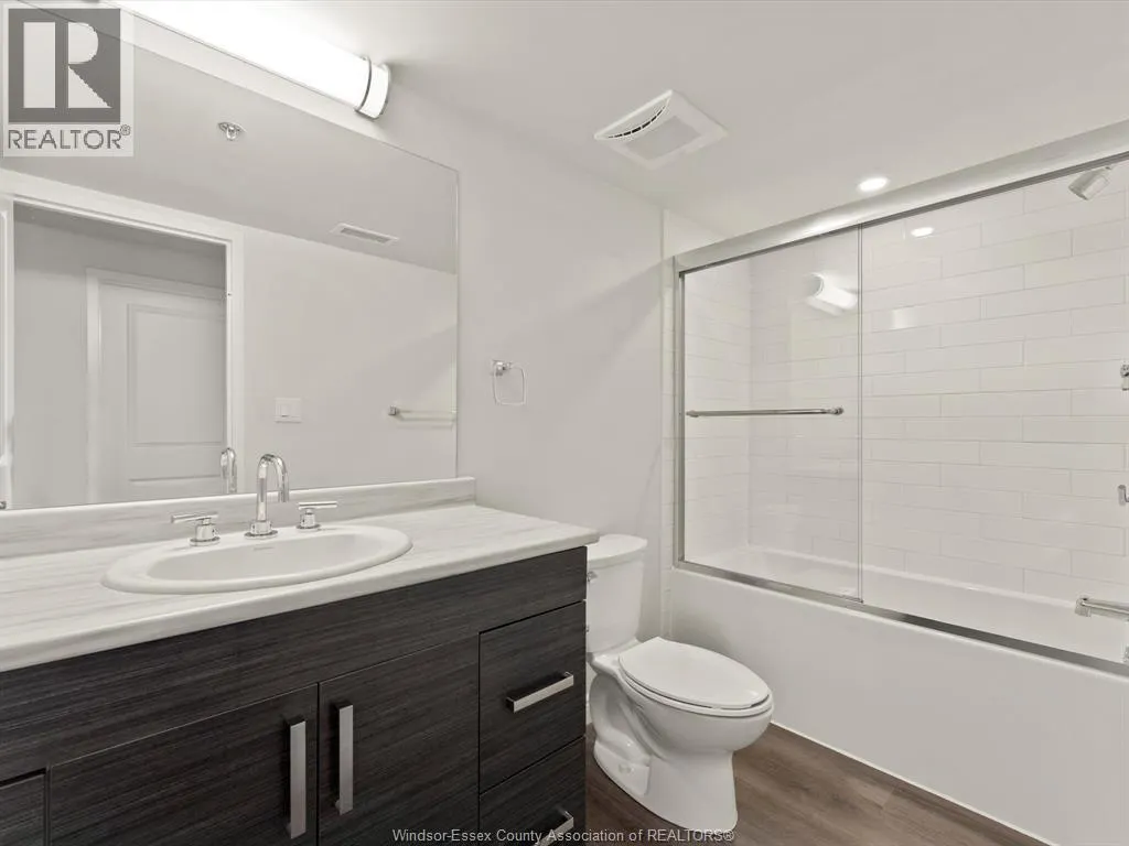 22 VICTOR STREET Unit# 610