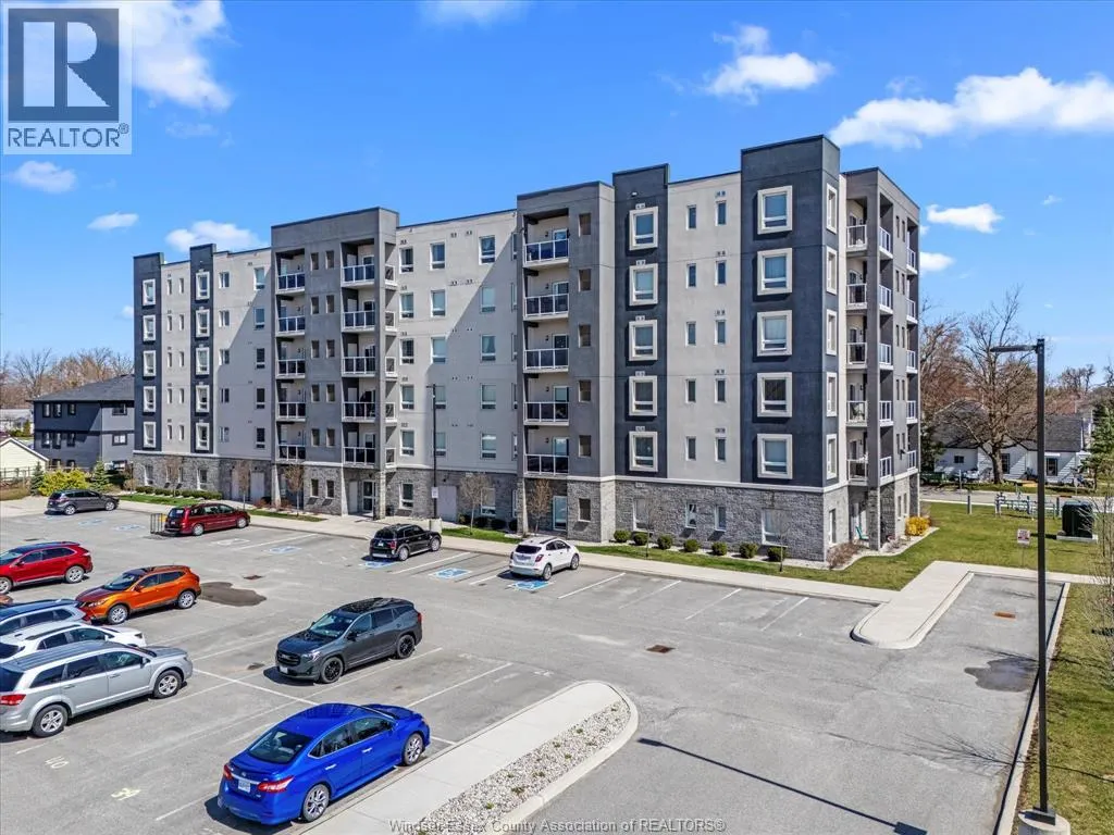 22 VICTOR STREET Unit# 610