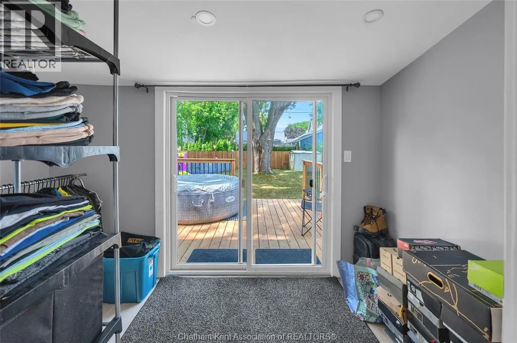 217 SELKIRK STREET