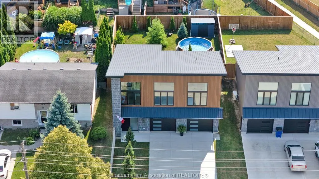 190 MERRITT AVENUE